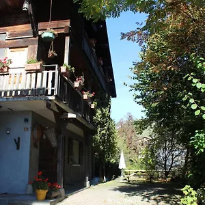 https://apt-lou-rbat-pays.hotels-rhonealpes.com